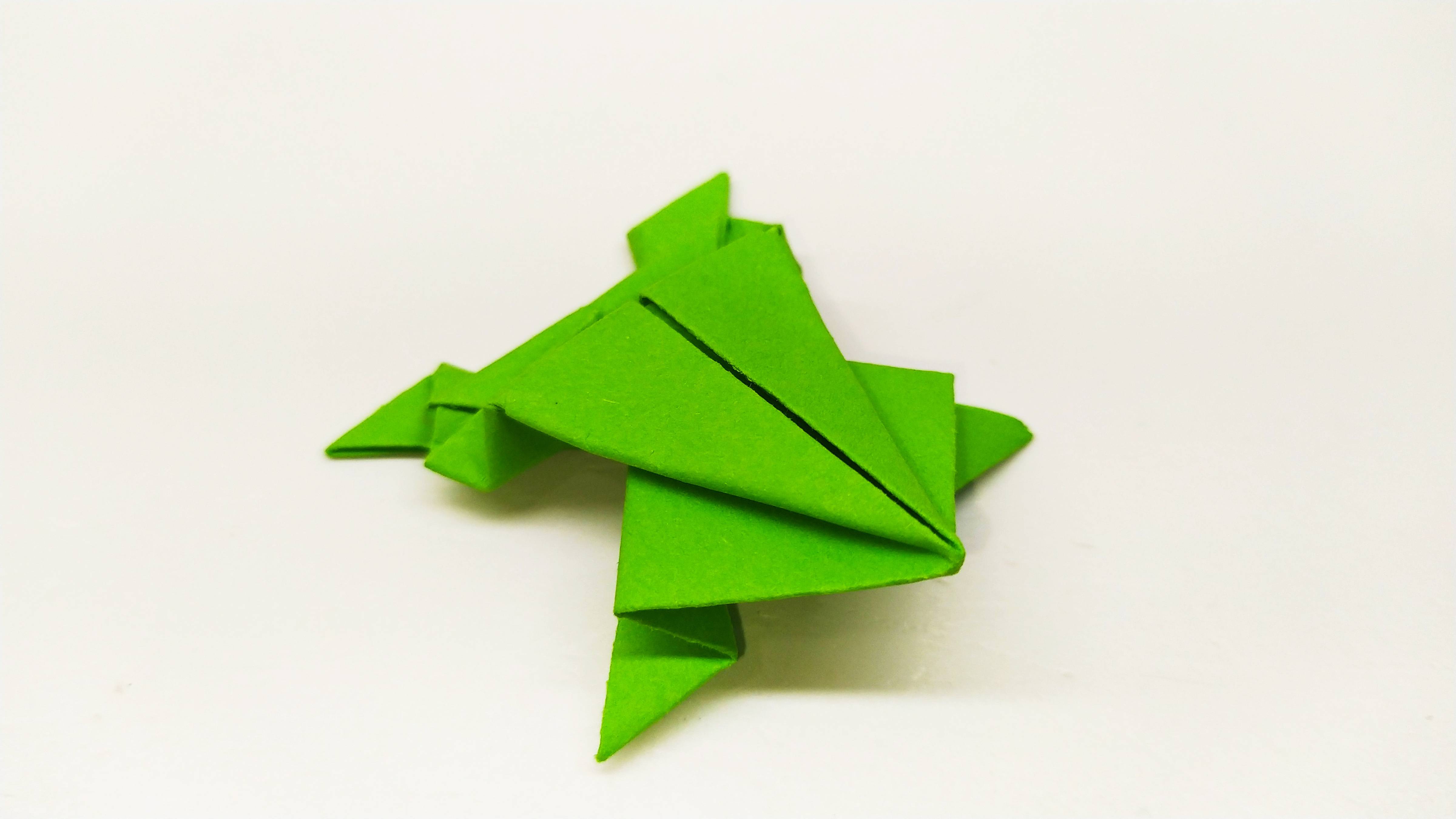 ОРИГАМИ ЛЯГУШКА.  ЛЯГУШКА ИЗ БУМАГИ смотреть онлайн