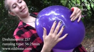 Happy new year - Viele schöne Luftballons platzen DM257