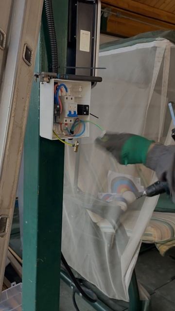 Монтаж зарядной станции для электромобиля Echarge⚡️ смотреть онлайн