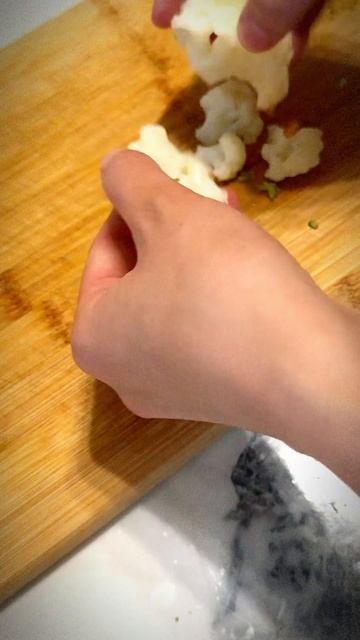 Лёгкий салат из брокколи и цветной капусты. Брокколи,түсті қырыққабаттан жеңіл салат #брокколи