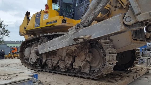 Заезд на тралл KOMATSU 475A
