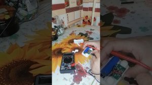 проверка батареи в наушниках