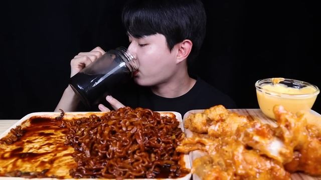 진진짜라 슈프림 양념치킨 치킨 먹방ASMR MUKBANG SPICY BLACK BEAN NOODLES & FRIED CHICKEN チキン チャジャンラーメン eating sound