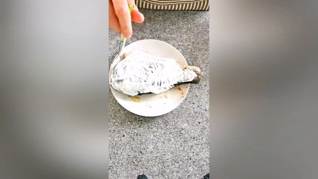Нежная рыба в сметане Запеченная целиком в духовке! Бери простой рецепт.