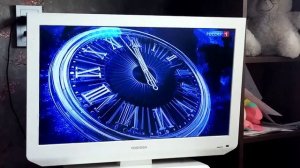 Часы и начало вести в 14:00 (+2) Россия 🇷🇺1