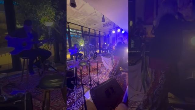 🖤 Если хочешь записи треков в акустике
💬 Если ждёшь новых концертов