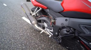 2003 YAMAHA YZF R6 Acceleration 0-100 (INSANE AKRAPOVIC SOUND)🔥