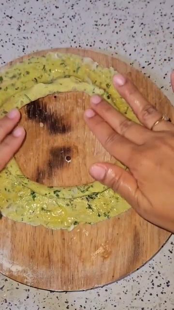 🙄मेरा पराठा तो😉फट गया! youtube #shorts #freshmethiparatha #punjabiparatha #viral #trending #ytshort смотреть онлайн