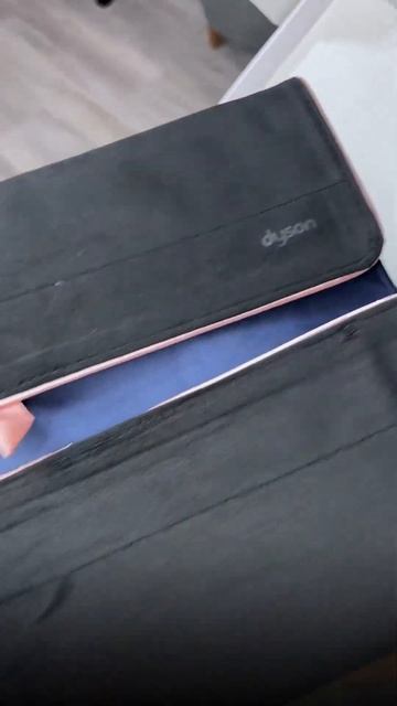 Это самая топовая реплика Стайлера Dyson… смотреть онлайн