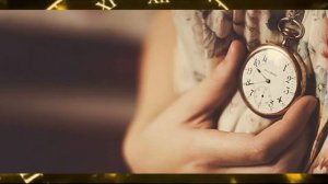 Старинные часы еще идут