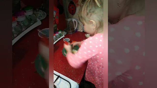 Шоколадные кексы готовьте с Дашой смотреть онлайн