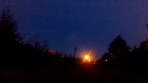 Лёг под поезд!