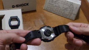 Unboxing Casio G-Shock DW-H5600EX-1ER Limited Edition
