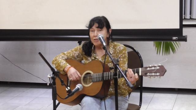 Елена Опарина