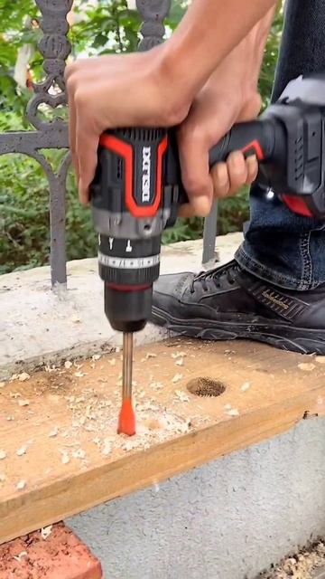 Delixi's new black diamond series, 90-torque flashlight, flat drill and impact, if you want... смотреть онлайн