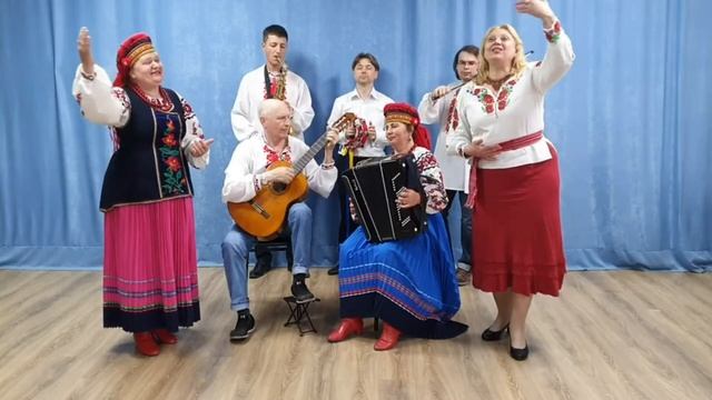 Українська народна пісня "Ой, гарна, я гарна"