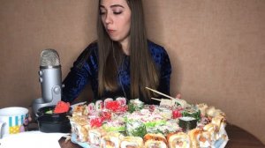 АСМР 100 Суши Роллов 🍣 Звуки еды 👄🍱 ASMR Mukbang SUSHI ROLLS 땅 寿司