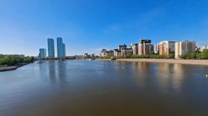 Астана  река Ишим - рыбий мост.