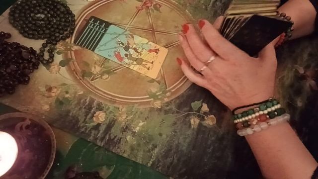 Будет ли замужество в этом году, для тех кто ещё не знает своего короля