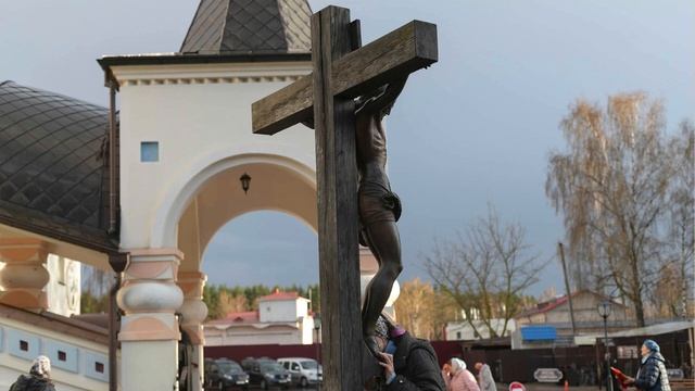Евангелие дня 5 ИЮНЯ 2024 с толкованием. Апостол дня. Жития Святых.