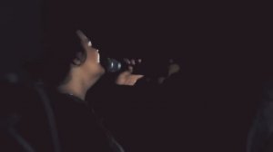 "Выше". 
Стрела избавления