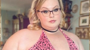 Plus size model - Foxy Roxxie | Curvy model | Height,Weight,Age,Relationships