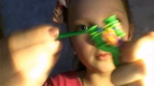 Браслет из резинок на станке