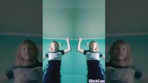 Танец под песню ,,Покинула чат" 😎😹