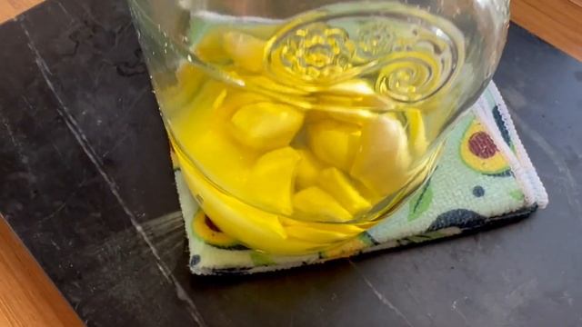 Чесночное масло #едадлялюбимого #чтоприготовить #чесночноемасло #shorts