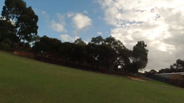 BRUSHLESS Converted 20+ Year Old RC Truck | HengLong MAD TRUCK! смотреть онлайн