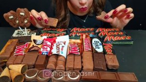 Mars chocolate &twix chocolate & KitKat albeni kinder