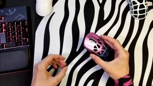 ATTACK SHARK R2 - ТОП игровая МЫШЬ  из  магнезиума ЛЕТОМ 2024 (НО ЛЕТО ЕЩЕ НЕ КОНЧИЛОСЬ)