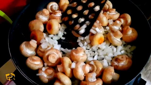 Garlic Mushrooms  Mushrooms with garlic and onions