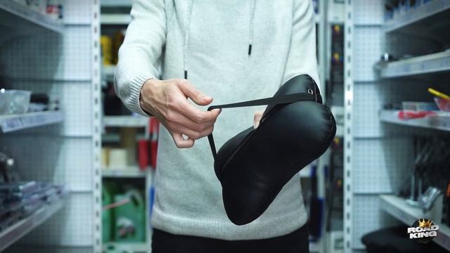 Подушка на подголовник, Премиум, кожаная, черная, квадраты, черная строчка смотреть онлайн