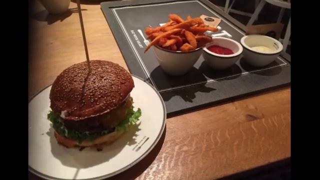 Best Restaurants and Places to Eat in Wolfsburg, Germany смотреть онлайн