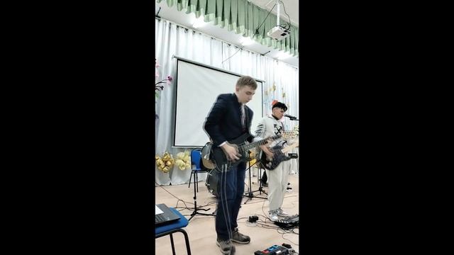 Red Moon - Live (концерт) at Школа №5 г. Талдыкорган. Апрель 2023. (60 FPS)