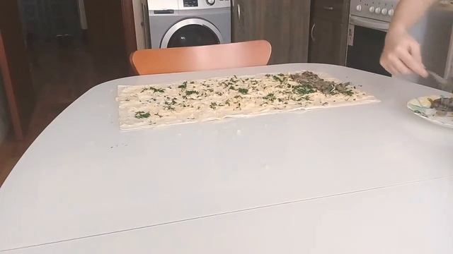 Рулет с грибами смотреть онлайн