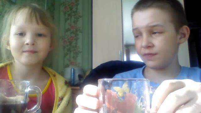 Пробуем бабушкин компот смотреть онлайн