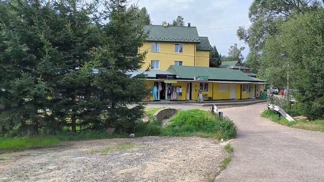 Східниця 2023: базар, річка, пошкоджений затопленням міст