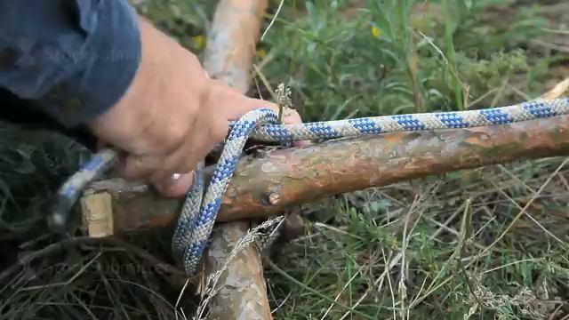 Male hand knit knot. Linking the two branches