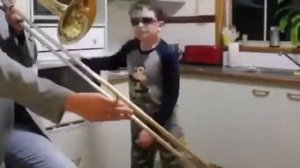 Когда мамы нет дома Ремикс}