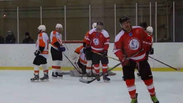 ОЭК vs Профсоюз скотозабойщиков смотреть онлайн