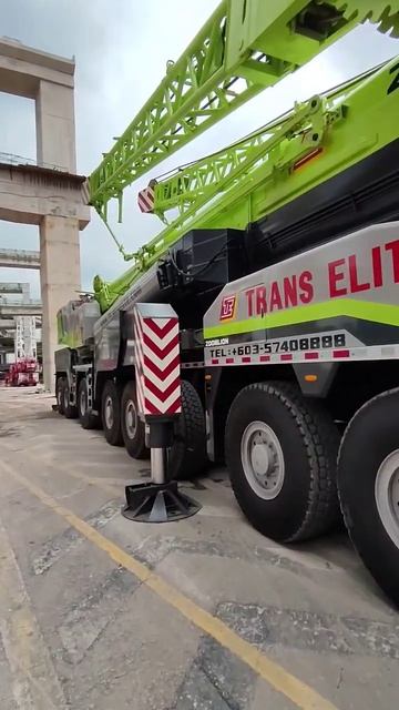 Zoomlion ZAT8000 800 tons #zoomlion #heavymachinery #craneoperator #construction #chinatechnology