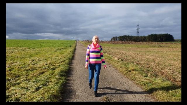 #Olga_K. #Хандра. #Минута_поэзии. #Авторские_стихи_13_11_21. смотреть онлайн