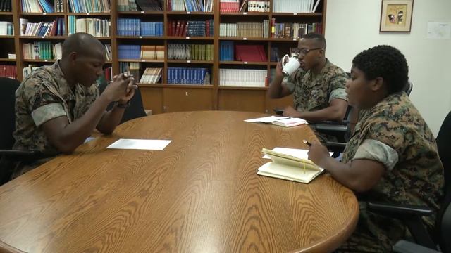 Enlisted sailor aids chaplain’s mission смотреть онлайн