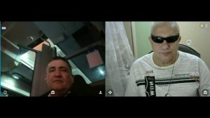 В автобусе.