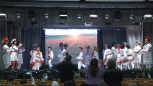 4Б сыйныфы - Чәчәкле аланда композициясе (Зур биюләр 2024)