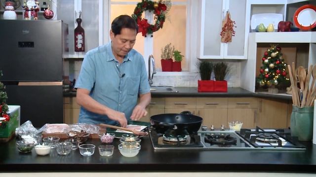 Sandy Daza prepares Porchetta, Pork Scallopini and Chicken in Mushroom Pasta | Casa Daza