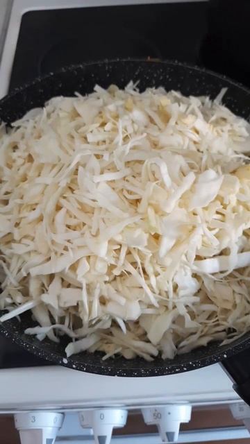 Тушёная капуста