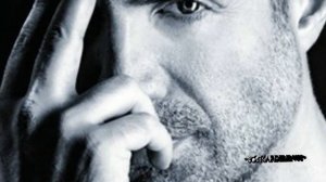 Özcan Deniz - Hala Seviyorum 2012